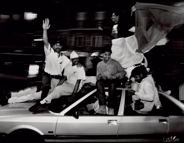 Les Tamouls sri lankais fêtent la Coupe du monde de football 12 juillet 1998