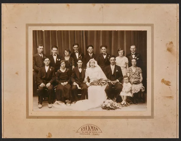 Photographie du mariage civil de Wladimir et Anna Cham du 21 juillet 1934 à Houilles (Yvelines)