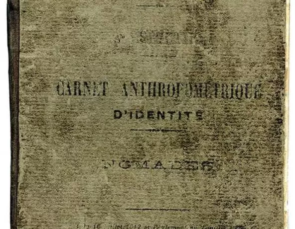 Carnet anthropométrique d’identité "Nomades",1951