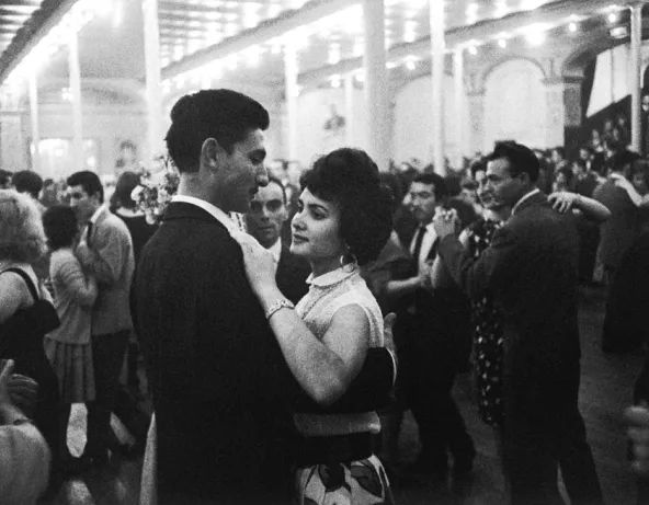 Vie quotidienne d'une bonne espagnole à Paris, 1962, Jean-Philippe Charbonnier © Musée national de l'histoire et des cultures de l'immigration 