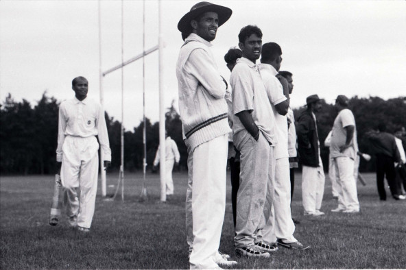 Tournoi de cricket au Bois de Vincennes, 1999 © Jean-Michel Delage/Musée national de l’histoire et des cultures de l’immigration, CNHI