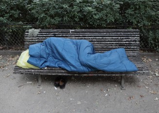 Mathieu Pernot, Sans titre, Les migrants (série), 2009