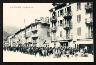 Carte postale représentant la ville de Modane