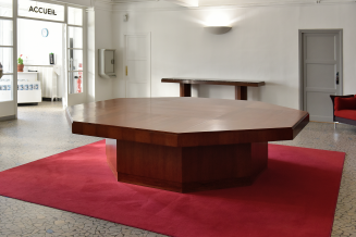 Table octogonale © Ph. Lebruman 2020