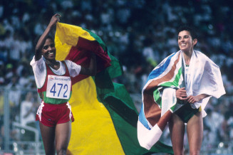 Barcelone 1992. Derartu Tulu et Elana Meyer, finale du 10 000m.