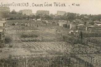 Tirage argentique sur papier de La Zone Jardins ouvriers créés en 1909 par Léon Thélier à Saint-Ouen