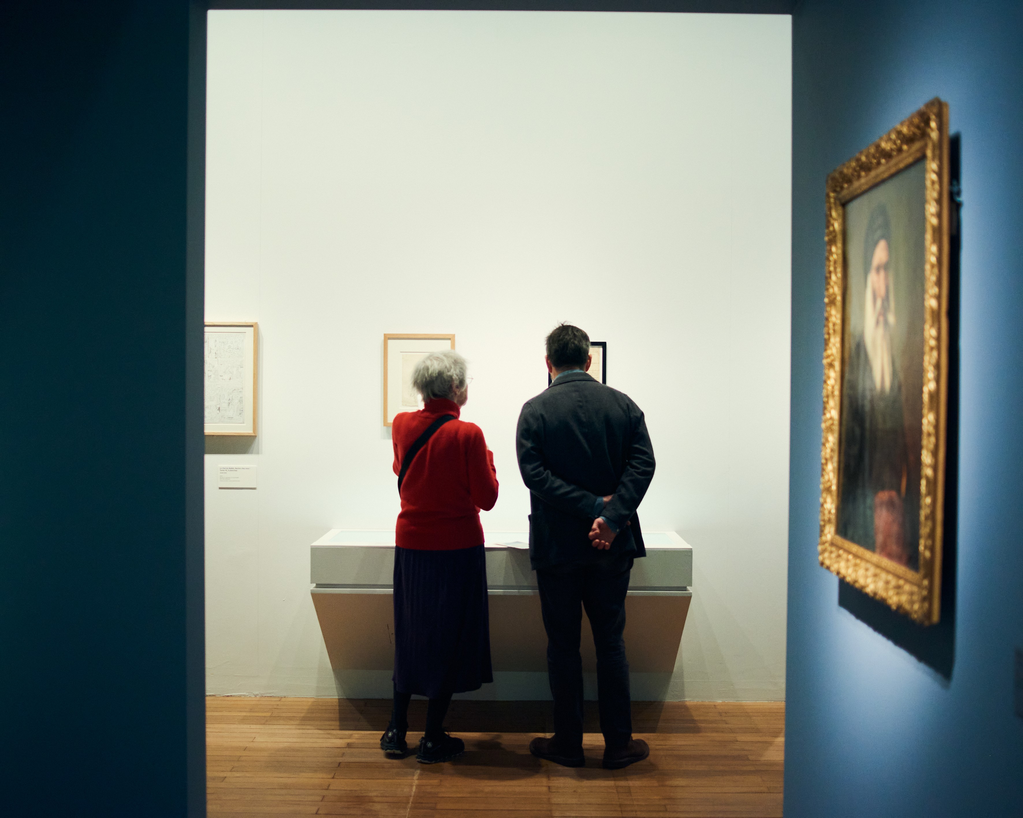 visiteurs à l'exposition juifs et musulmans