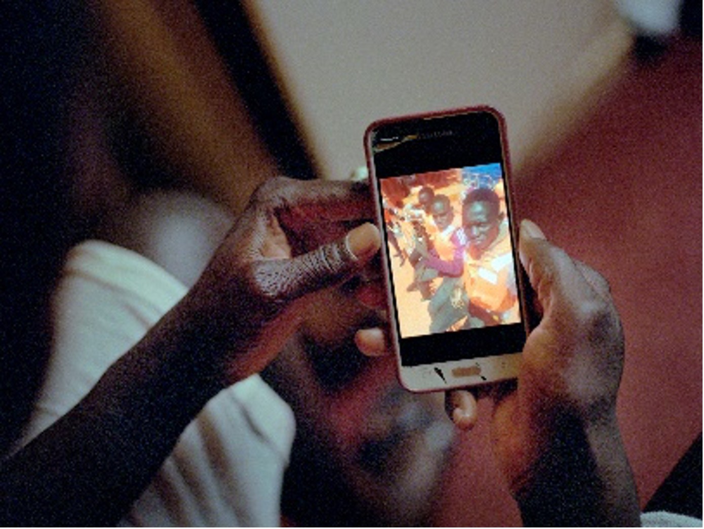 Ce que j’ai vu, ce que je sais. Objets rescapés – Le téléphone de Ladji, Perpignan, 2019 