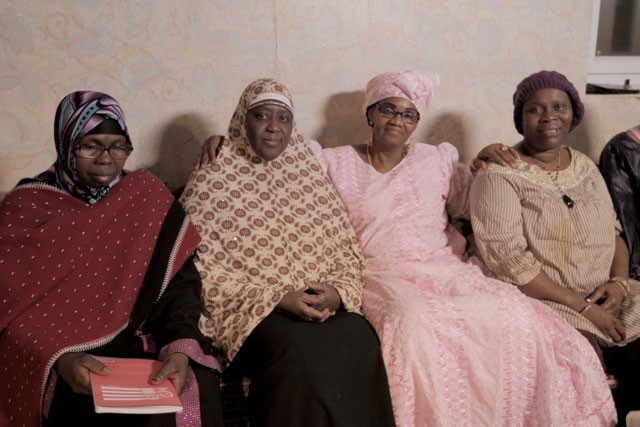 groupe_femmes_etrangeres-parmi-nous