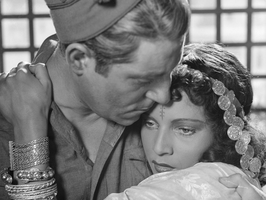 Jean Gabin et Annabella dans La Bandera © SNC 