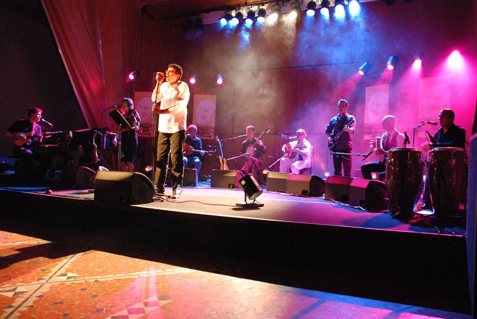 Concert de Salah Gaoua. Photo Awatef Chengal © Cité nationale de l'histoire de l'immigration