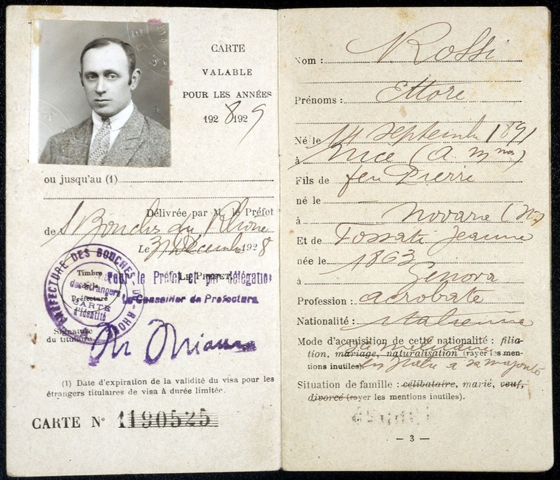 Carte d'identité d’Ettore Rossi, acrobate italien, 1928 