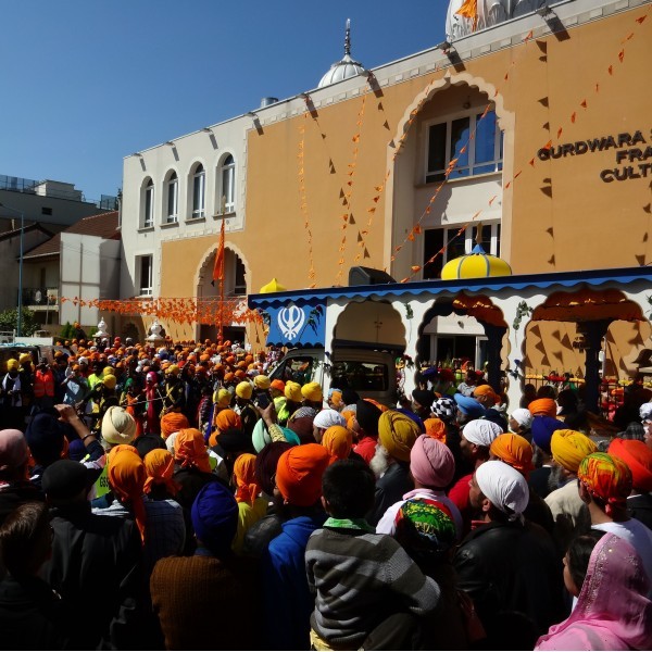 le-temple-sikh-de-bobigny-le-plus-important-lieu-de-culte-en-france-pour-cette-communaute-.jpg