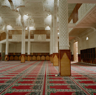 Mosquée d'Evry-Courcouronnes, 2003. Collection du musée national de l'histoire et des cultures de l'immigration, CNHI © Patrick Zachmann, Magnum Photos