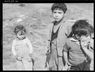 A group of Gypsy children on U.S. 