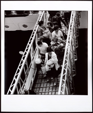 Paul Almasy, Arrivée dans le port de Marseille, 1962