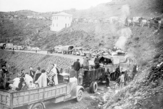 Retirada, 15 février 1939. Cerbère, frontière franco-espagnole arrivée d’un convoi de réfugiés espagnols © Bettmann-Corbis