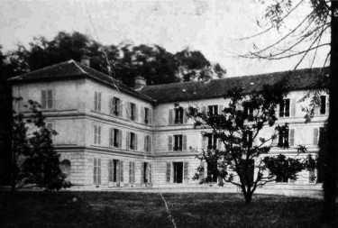 Maison russe de Sainte-Geneviève-des-Bois. Carte postale © DR 
